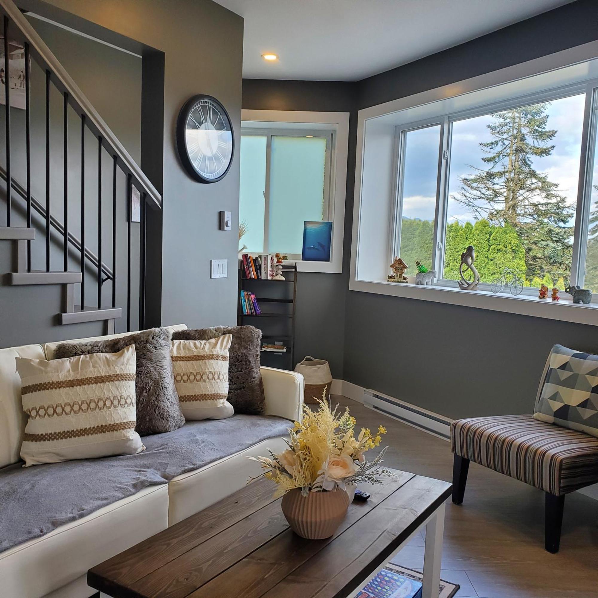 Mountain Retreat 3 Bedroom Garden House Near Heritage Park, Coliseum , Hwy 1, Fishing, Cultus Lake Chilliwack Exterior photo